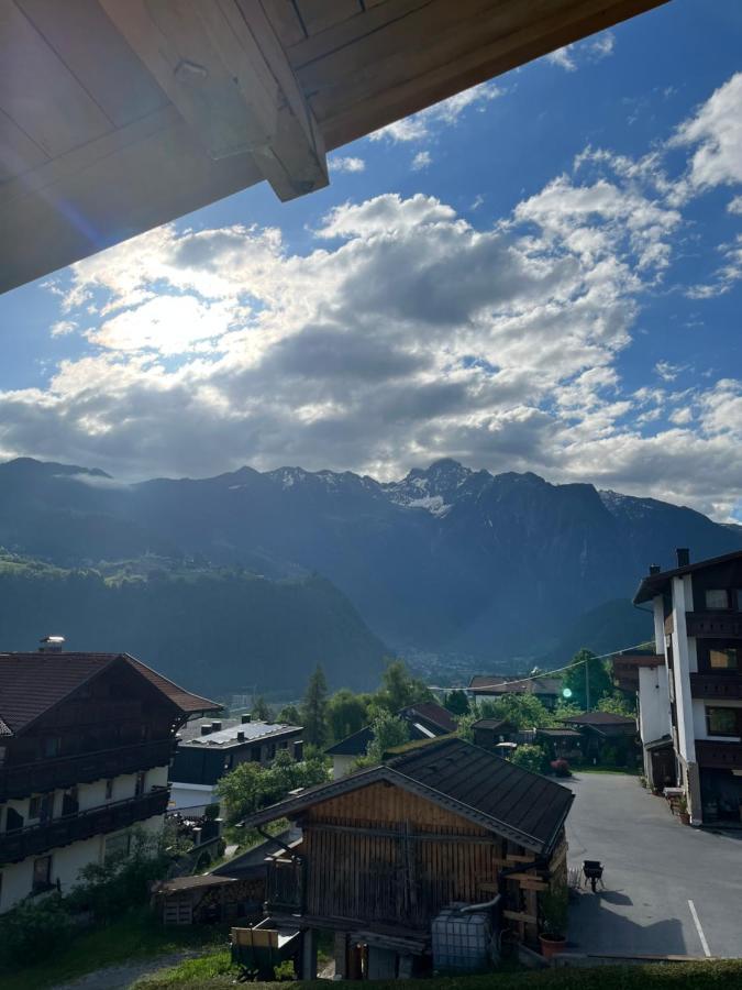 Apart Schoene Aussicht Sautens Exterior foto