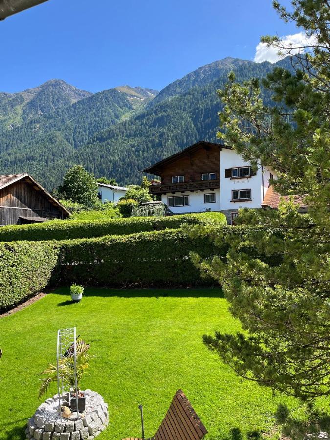 Apart Schoene Aussicht Sautens Exterior foto